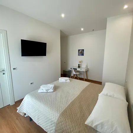 Zulie Rooms-2